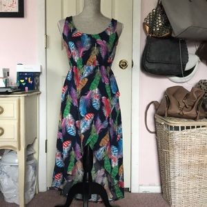 Highlow dress with feather pattern. Size small